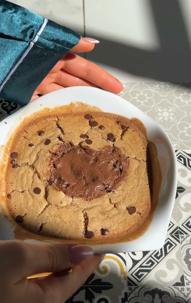 TORTINO PROTEICO CON GOCCE DI CIOCCOLATO